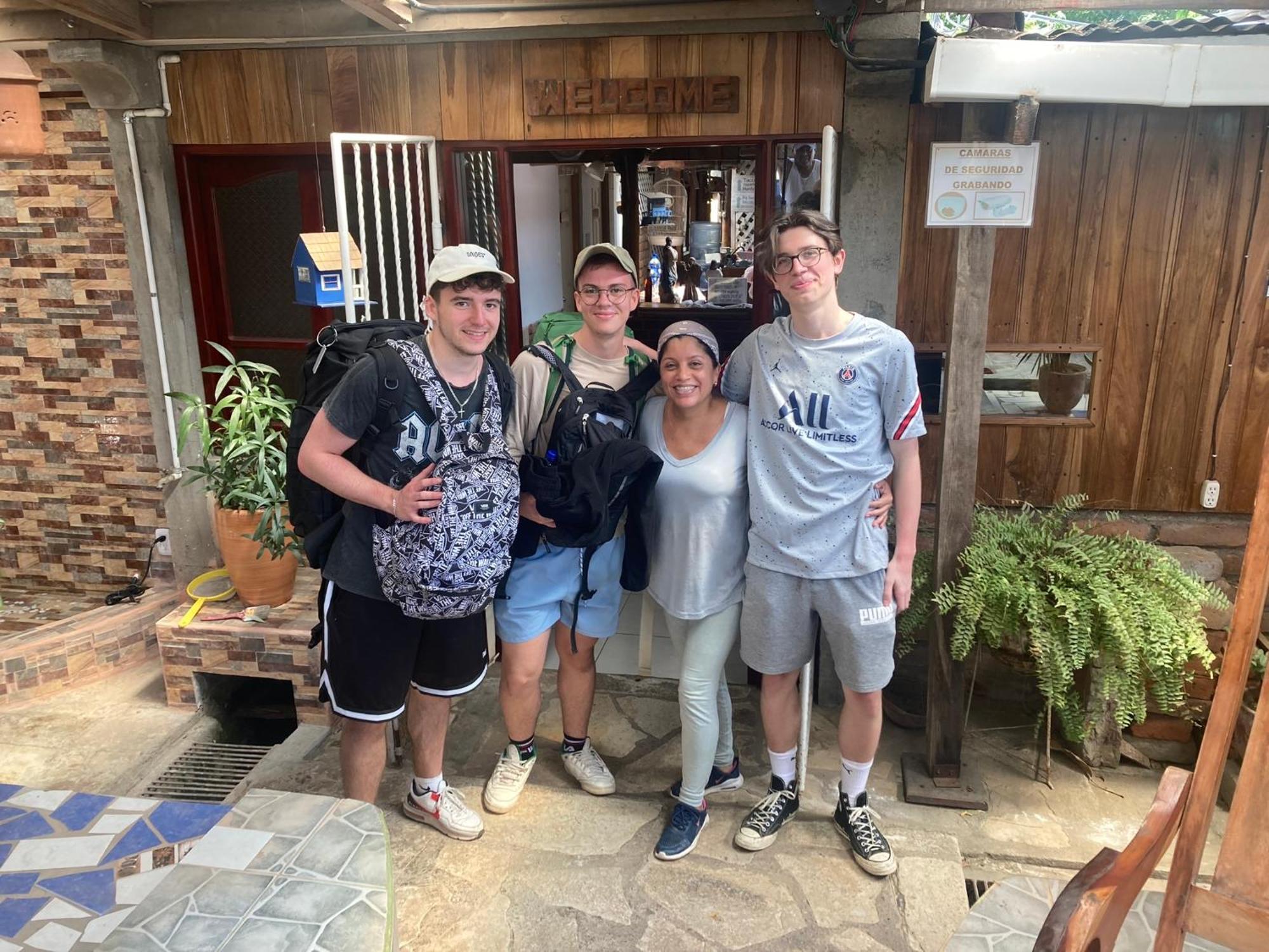 Murph'S Surf Shacks Rivas Eksteriør bilde